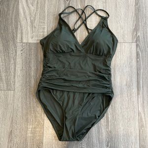 La Blanca (cross back) One Piece bathing suit